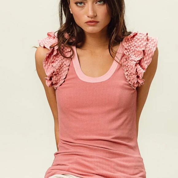 BiBi Verigated Rib Knit Puff Sleeves Shorts Top